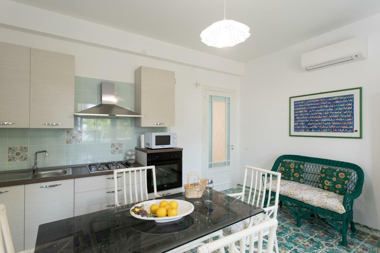 Villa Aurora Mondello Addaura Buitenkant foto